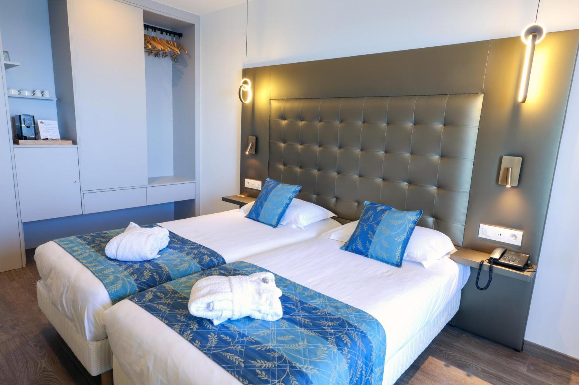Hotel Saint Christophe Calvi  Zewnętrze zdjęcie