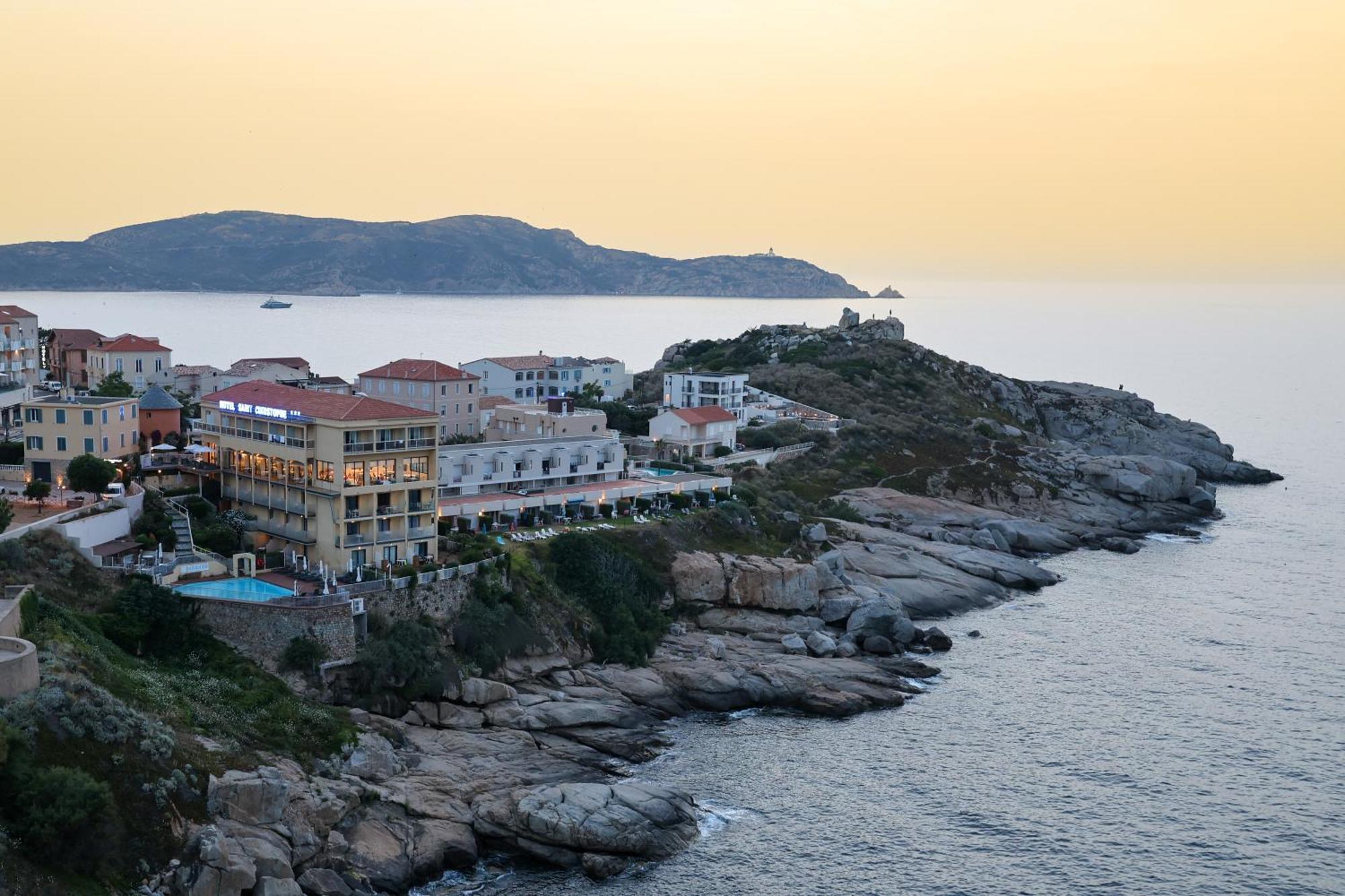Hotel Saint Christophe Calvi  Zewnętrze zdjęcie