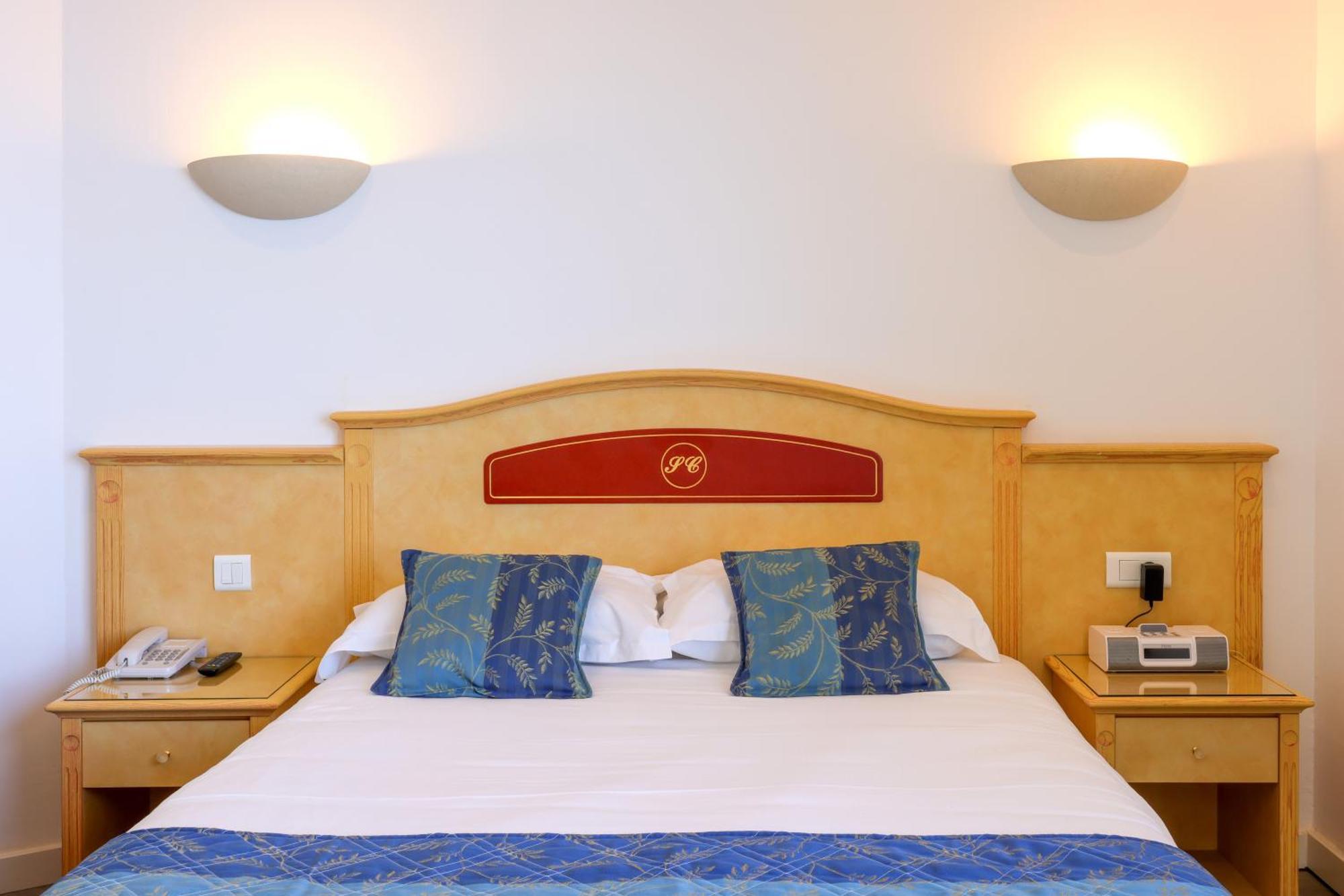 Hotel Saint Christophe Calvi  Zewnętrze zdjęcie