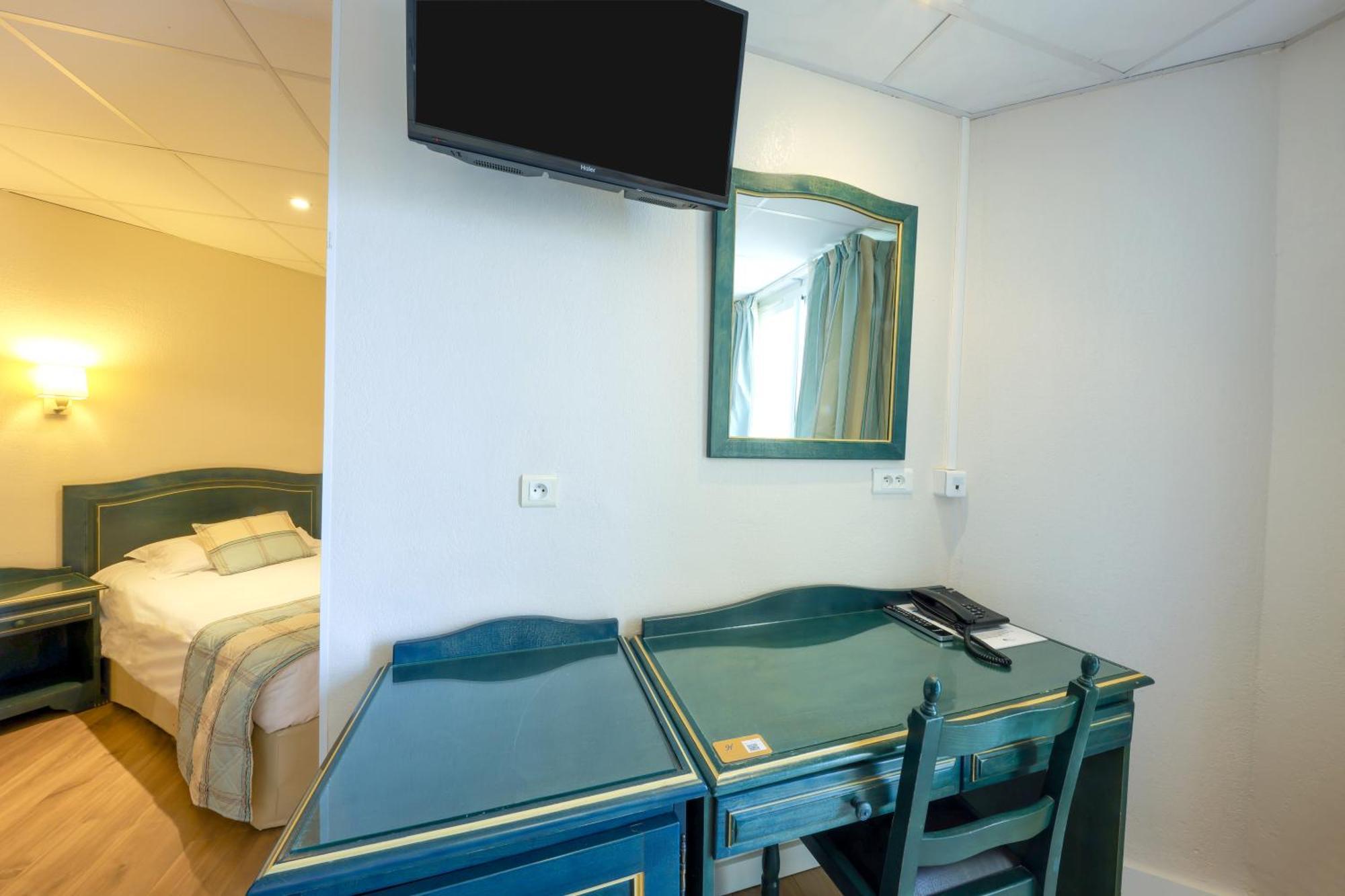 Hotel Saint Christophe Calvi  Zewnętrze zdjęcie
