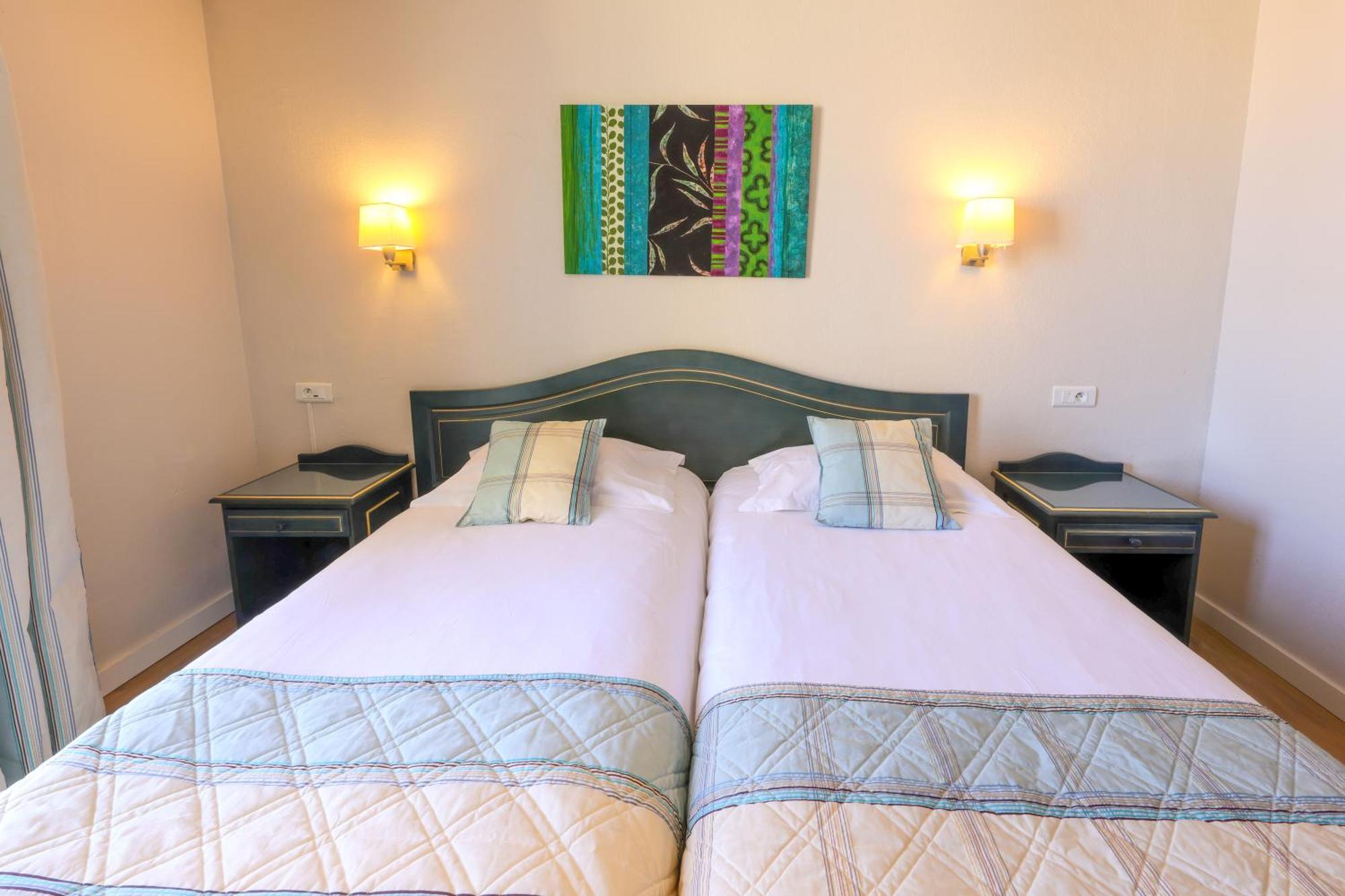 Hotel Saint Christophe Calvi  Zewnętrze zdjęcie