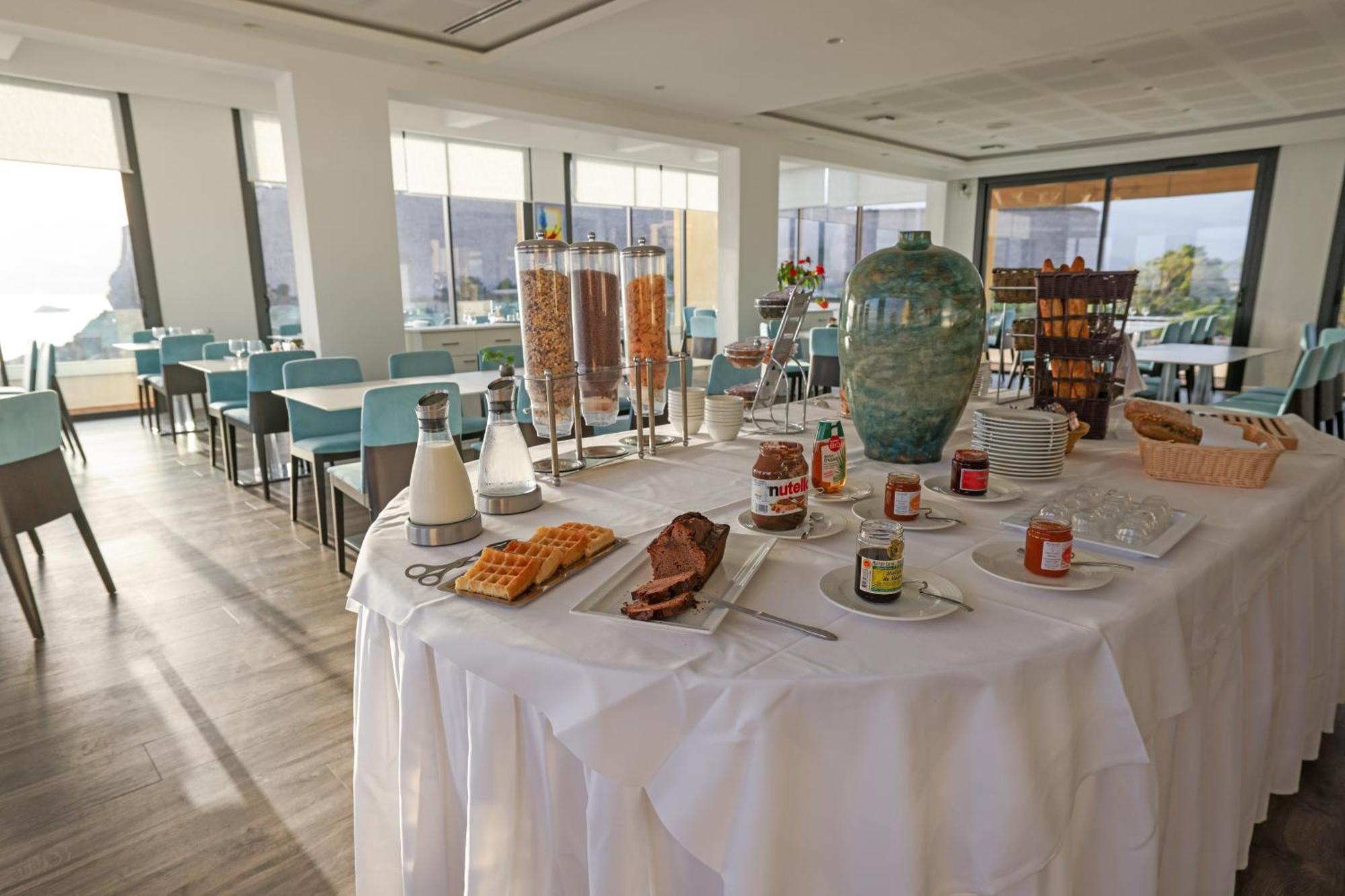 Hotel Saint Christophe Calvi  Zewnętrze zdjęcie