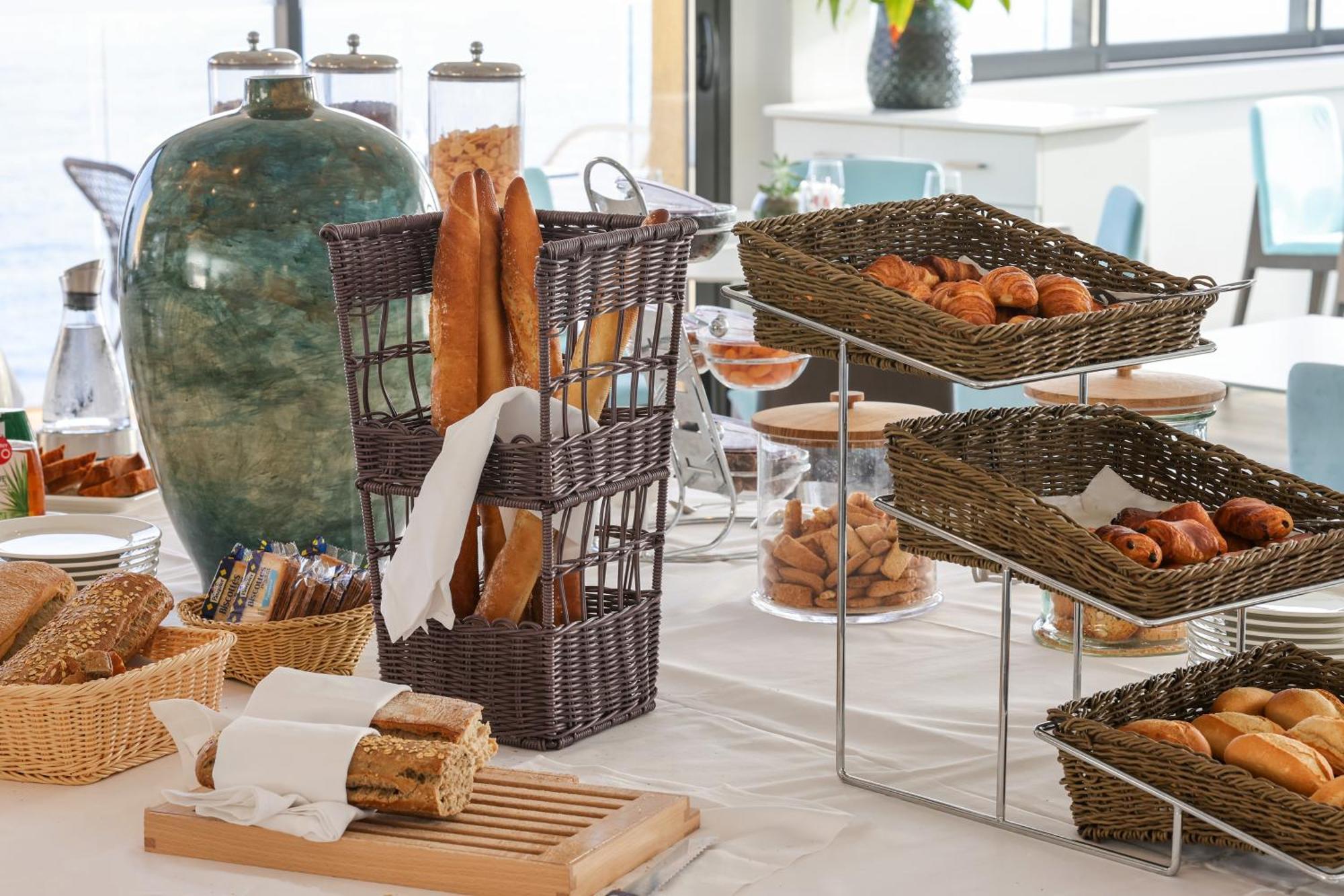 Hotel Saint Christophe Calvi  Zewnętrze zdjęcie