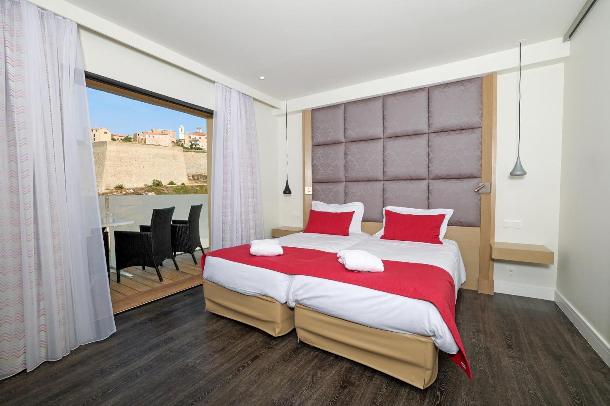 Hotel Saint Christophe Calvi  Zewnętrze zdjęcie