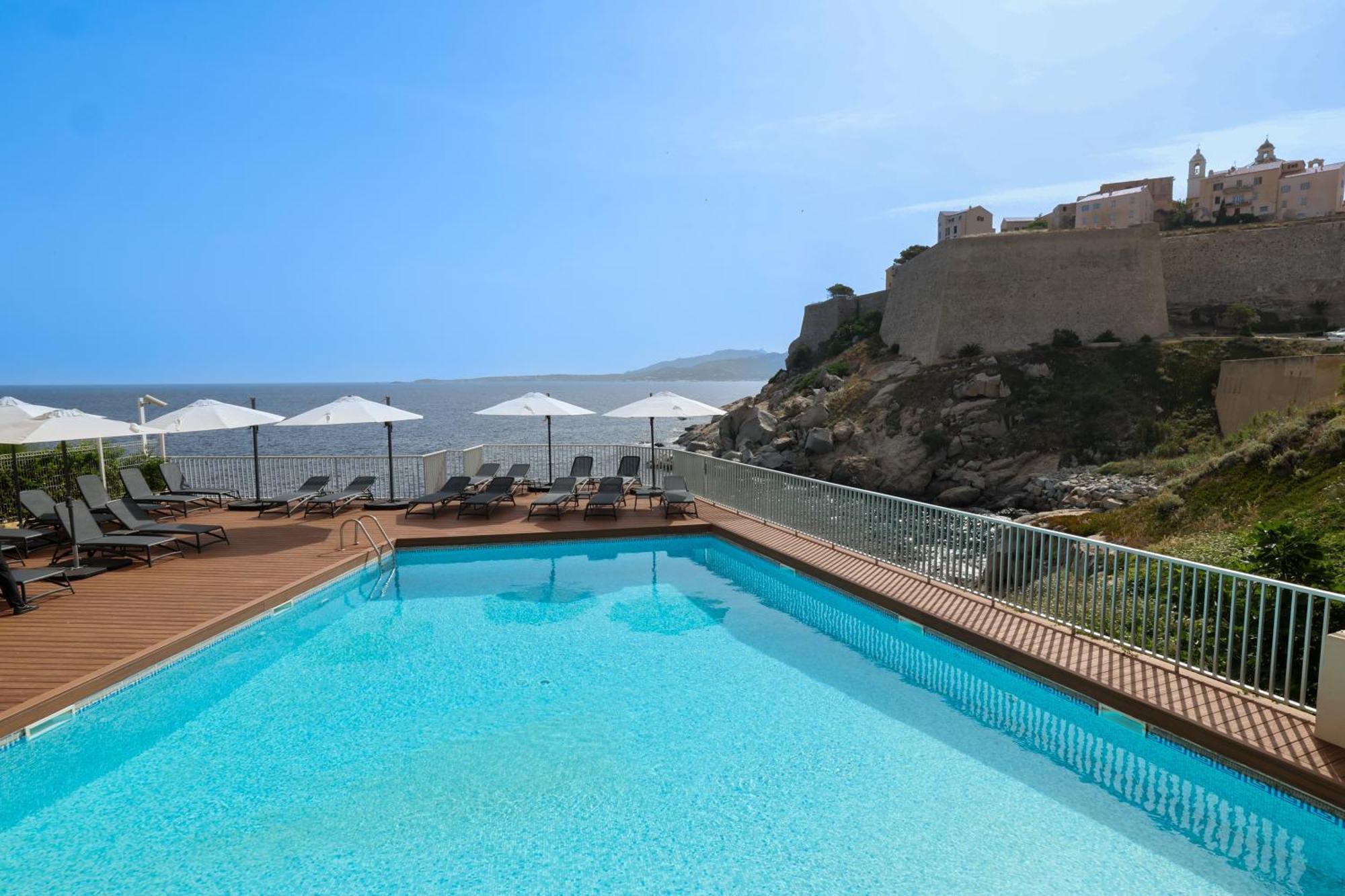 Hotel Saint Christophe Calvi  Zewnętrze zdjęcie